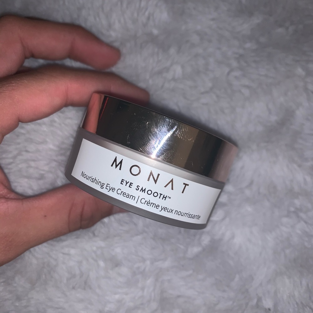 MONAT EYE SMOOTH 👁